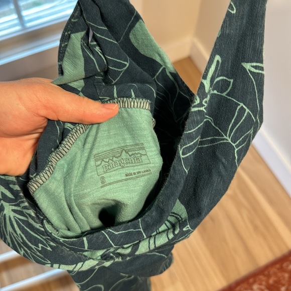 Patagonia green floral dress, size small - Picture 2 of 4